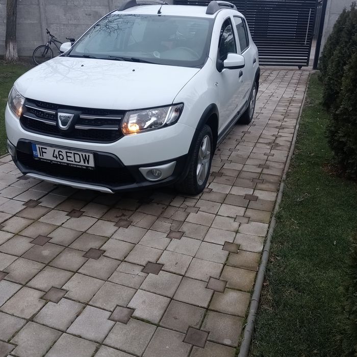 Vând Dacia Sandero Stepway !