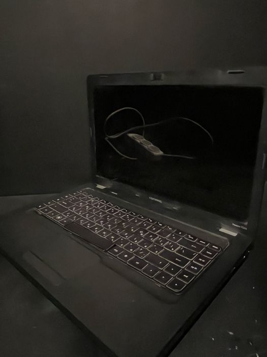 Ноутбук hp продам
