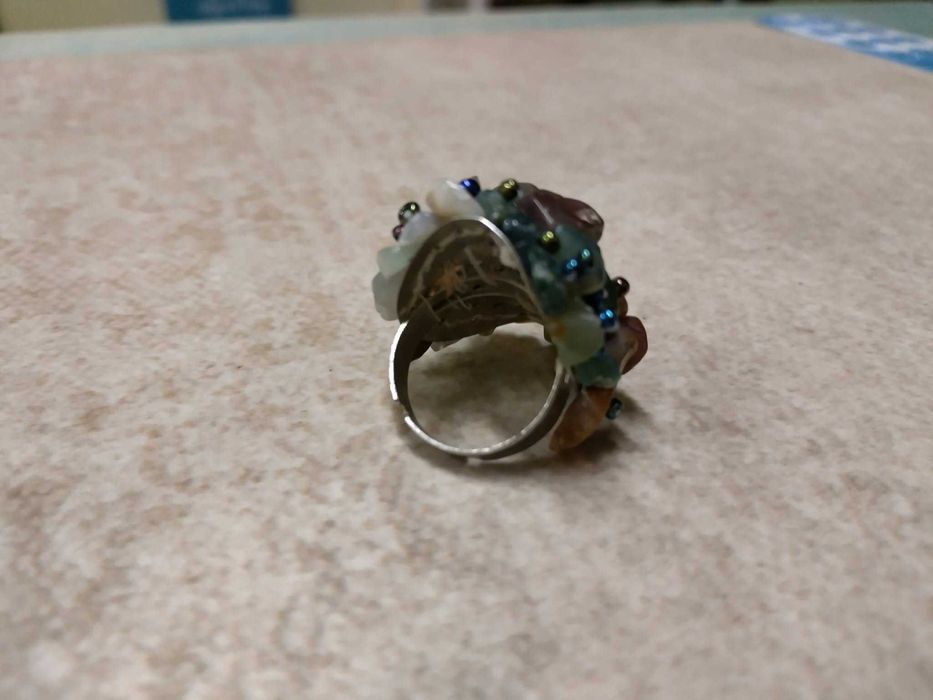 дамски пръстен с камъни от Египет