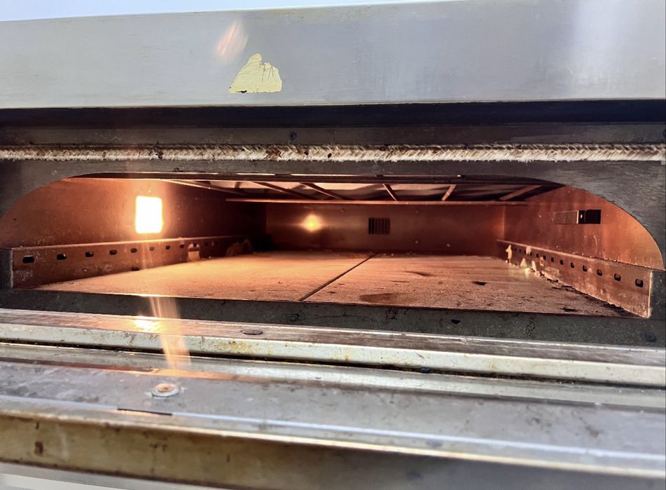 Lada Mezeluri 2.5 metri si Lada perdea de aer,Cuptor Pizza Cuppone