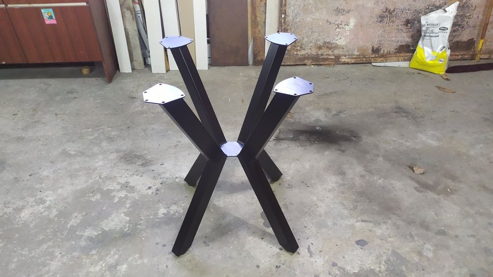 Метални крака за маса