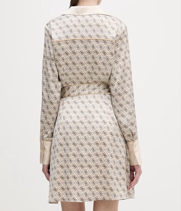 Guess-сатенирана рокля