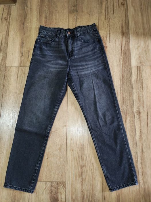 Blugi mom fit mărimea 36