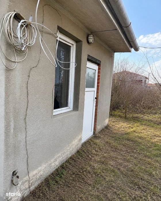 2 Apartamente - 88mp + Anexe + Teren - 1.632mp, Lugoj