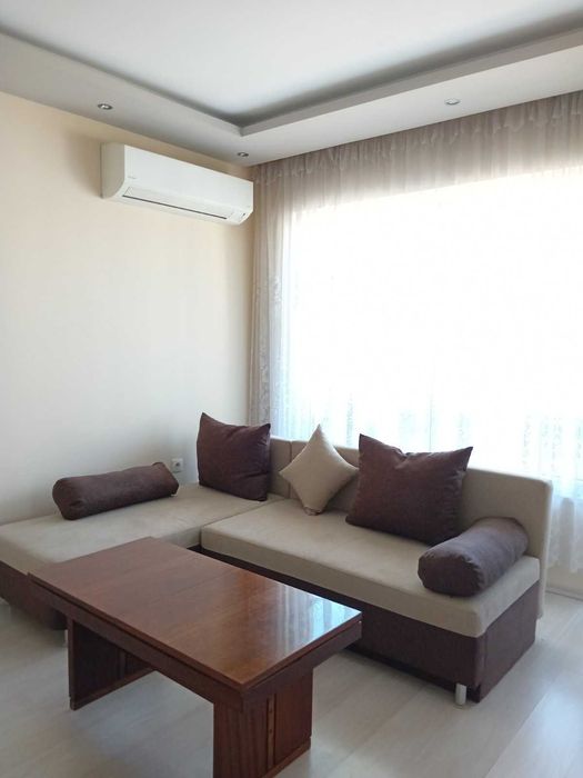 Давам апартамент под наем