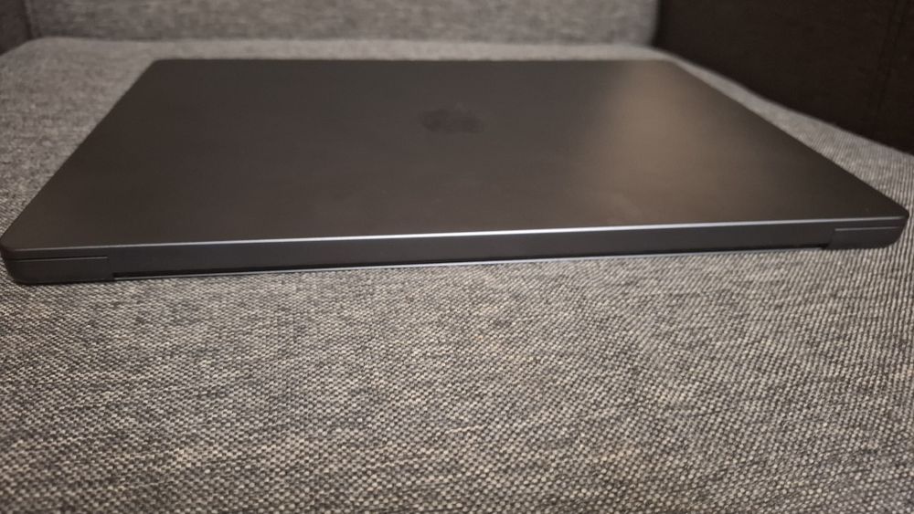 MacBook Pro  M4 16"