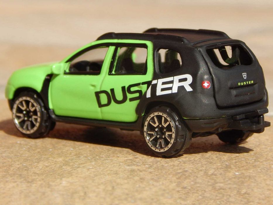 Macheta Dacia Duster 2 (HM) prefacelift 2017 scara 1:64 Majorette