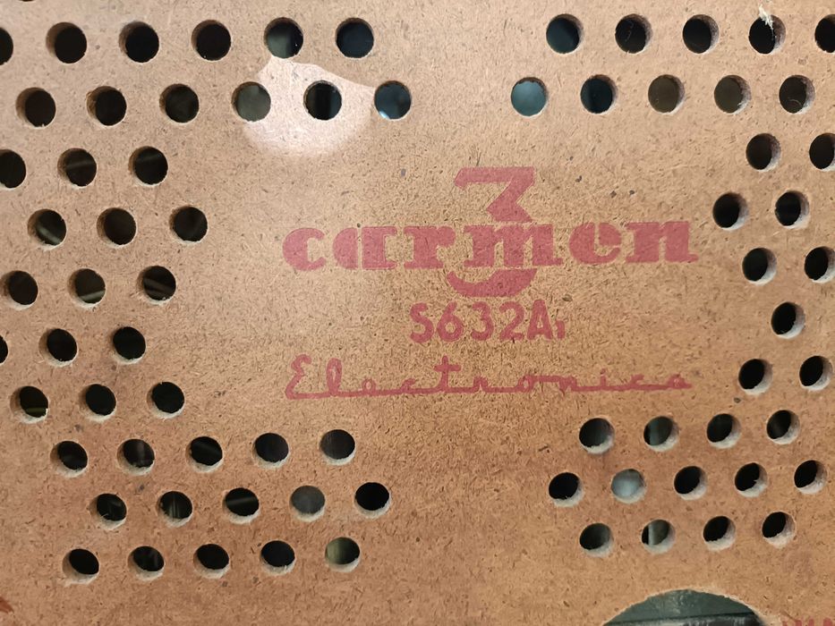 Radio vechi de colectie Carmen 3