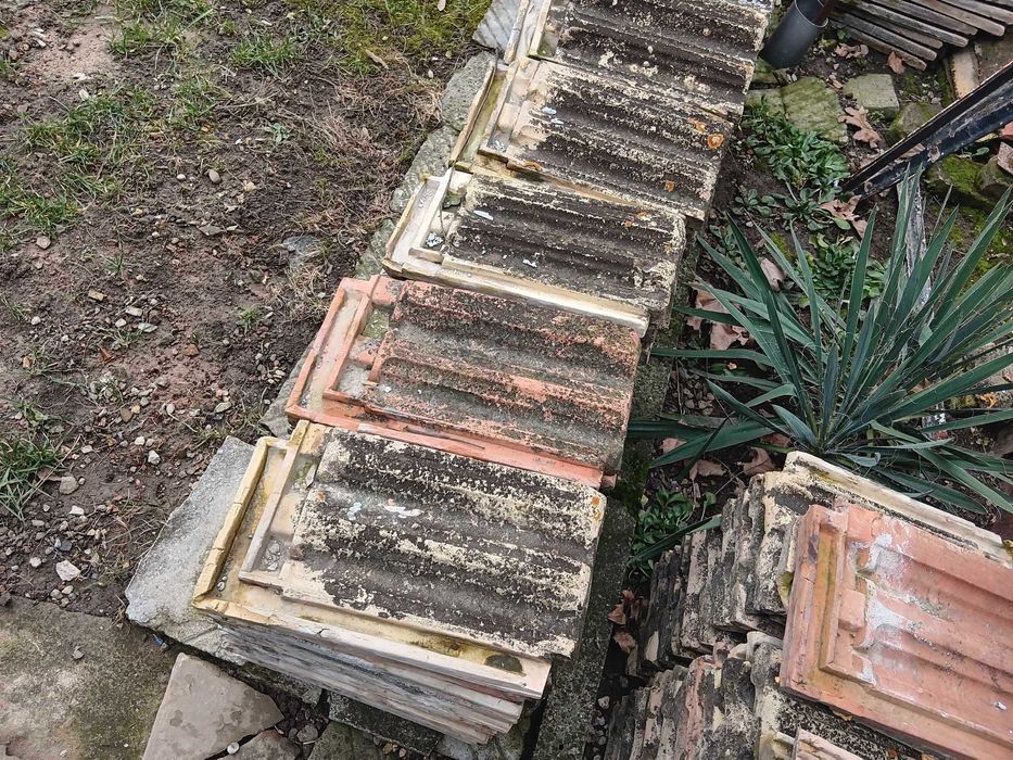 Керемиди запазени