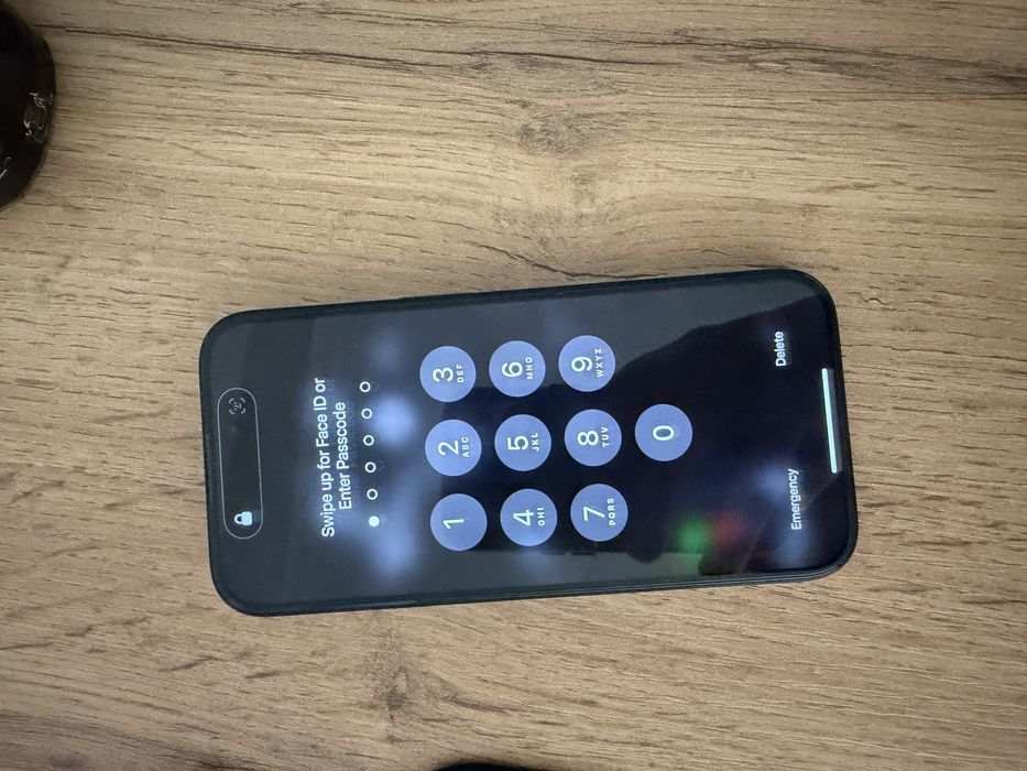 Iphone 15 pro 300000