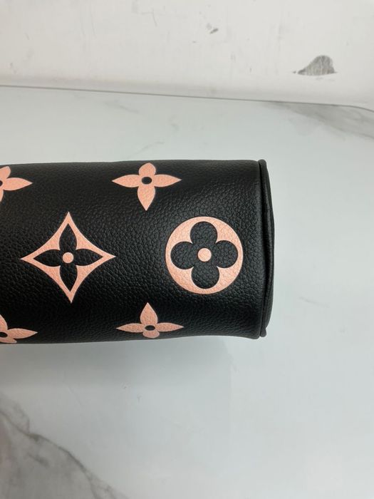 Geanta Louis Vuitton Speedy