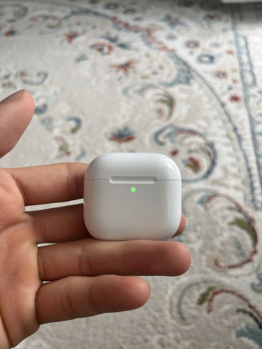 Наушники Apple AirPods 4 белый