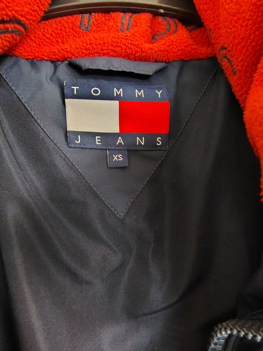 Tommy Hilfiger geacă
