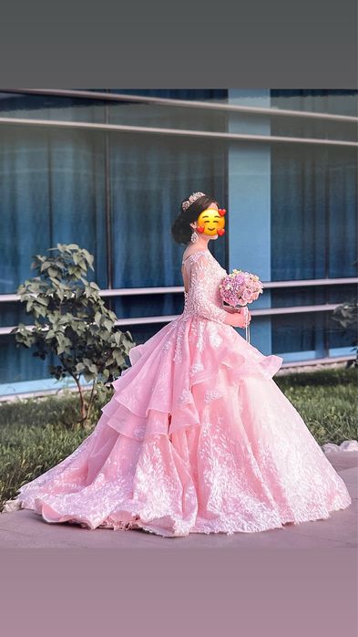 Продаю любимое платье