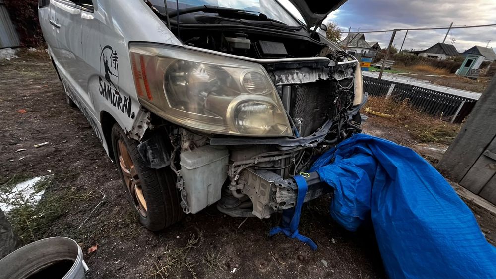 Продам ALPHARD по запчастя или полностью