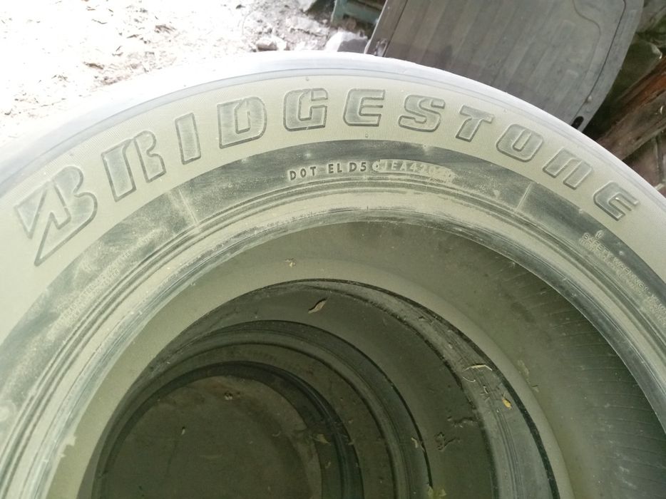 шины комплект R18 Bridgestone