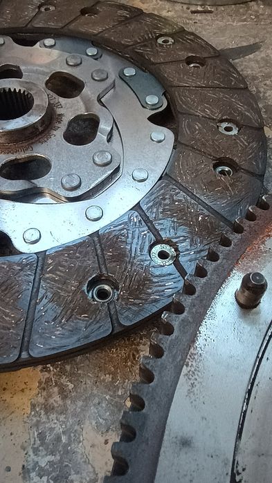 Демпферен съединител SACHS tdi голф 3 напречен двигател