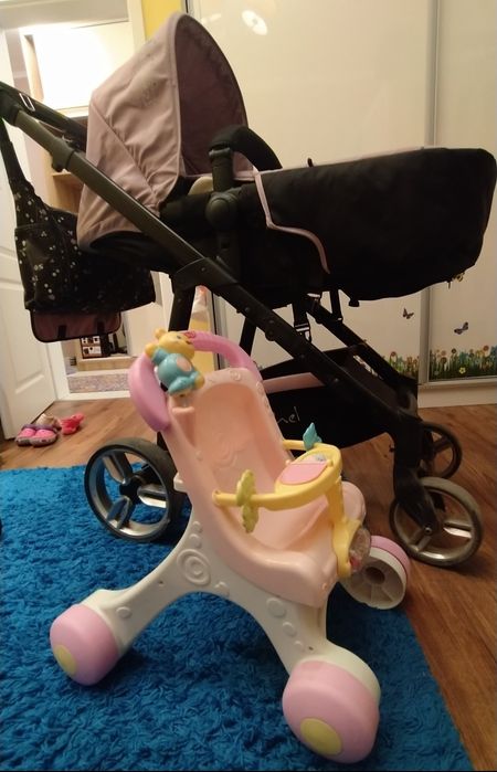 Детска количка със столче за кола