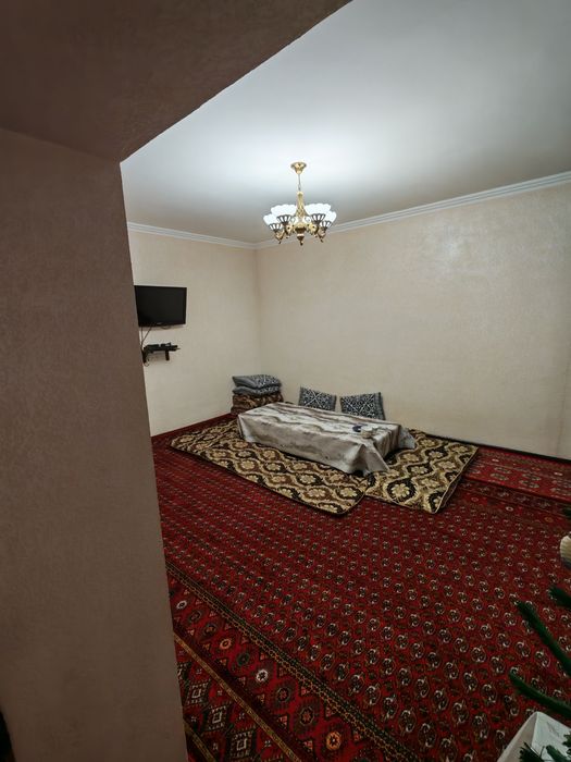 Ховли сотилади эски шахарда