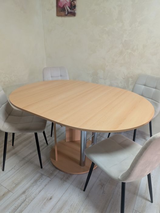Masa rotundă extensibila