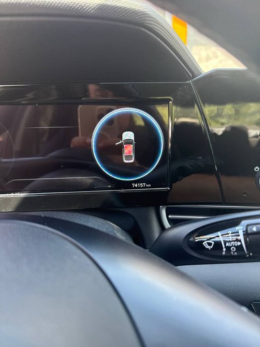 Hyundai Elantra 2022 — 5