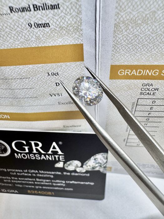 Диамант 3 карата, мойсанит, за бижу и подарък