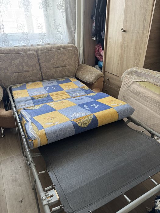 Даром раскладной диван