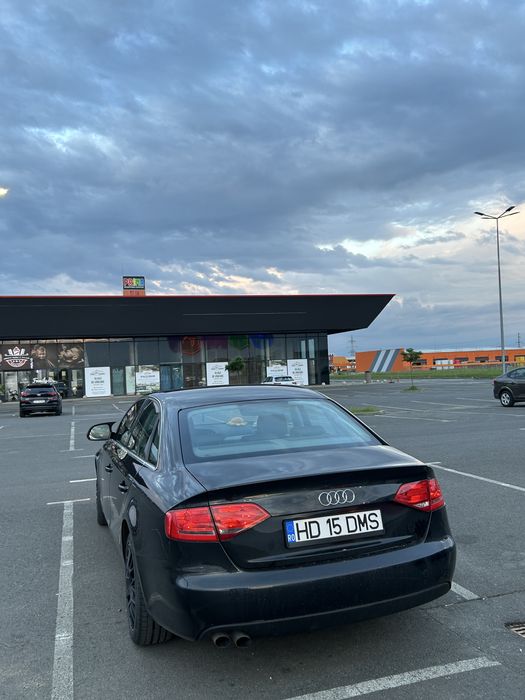 Vand sau schimb audi a4 b8 2009