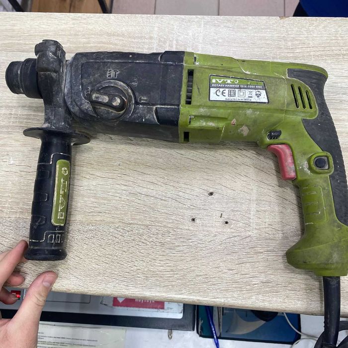 СВ47\Перфоратор IVT RHM-0150BMC\SK153998