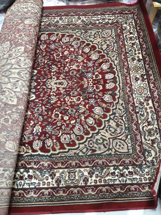 Гилам сотилати.Холати зур.Нархи булиши,ками йук!