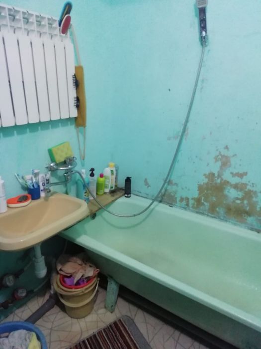 продам  3-х комнатную квартиру