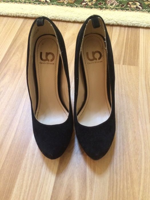 женская обувь черный