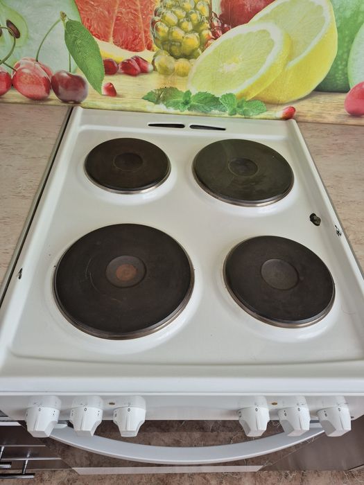 Электрическая плита