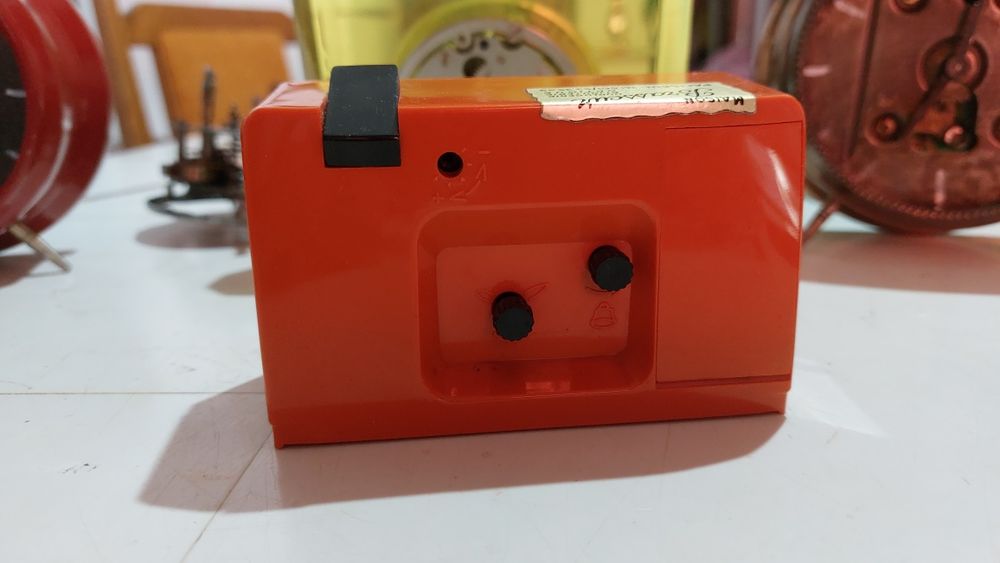 Ceas de masă electronic Europa Cromatic