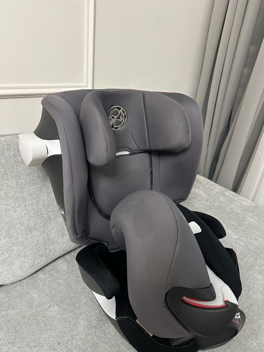 Продам автокресло cybex juno mfix