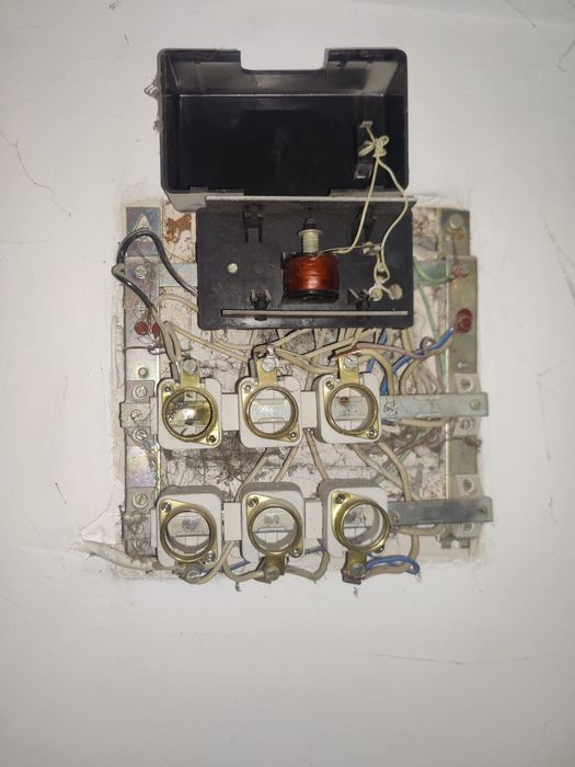 Electrician autorizat