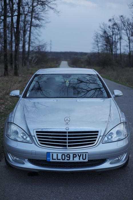 Dezmembrez Mercedes S CLASS W221 capota aripa far stop grila usa scaun