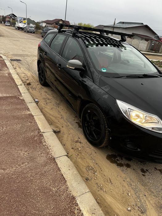 Vând Ford Focus Mk3 (2013) – 1.6 TDCi (95/ CP) – Consum redus – Stare excelentă
