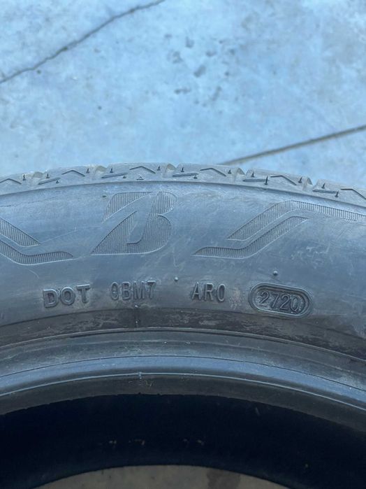 2x 305 40 20 Bridgestone Alenza 001 Runflat