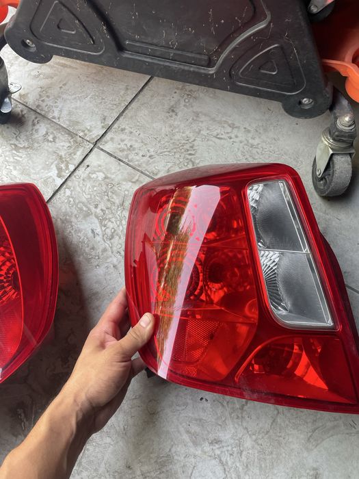 Jentra oldi orqa faralari sotiladi kamplekt orginal fara