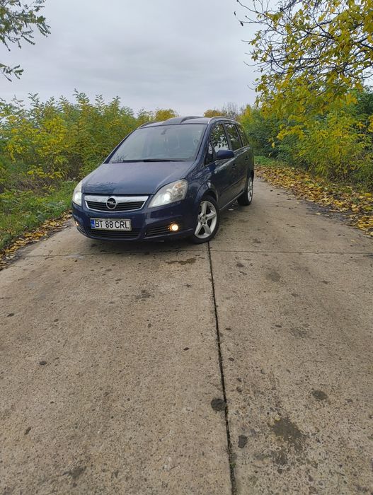Opel Zafira B,1.9 CDTI ,120 CP, 2007