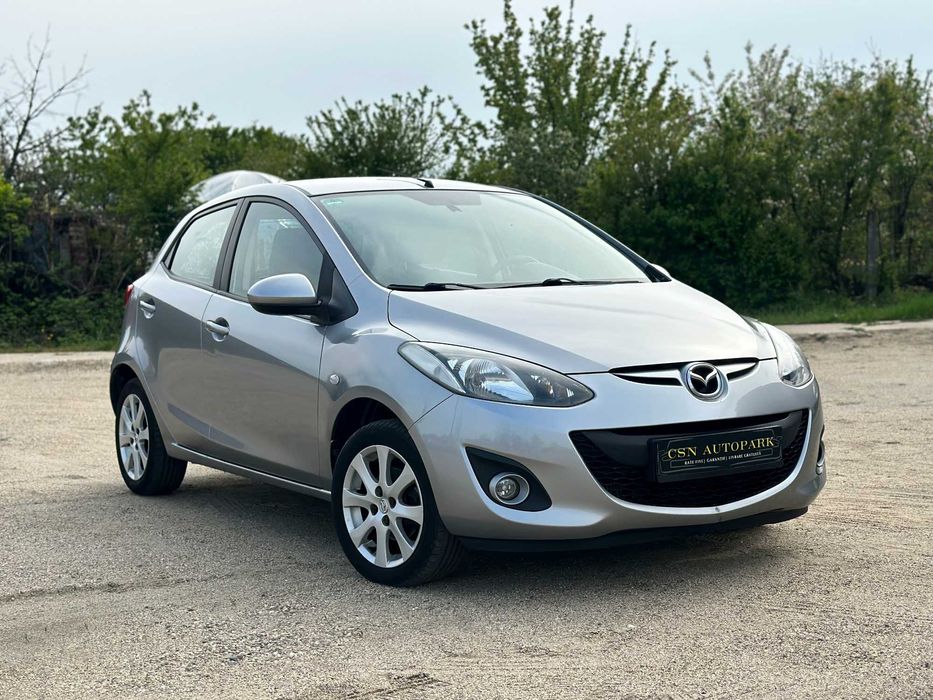 mazda 2