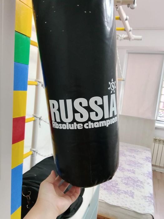 Срочно продам боксерскую грушу 5 тысяч