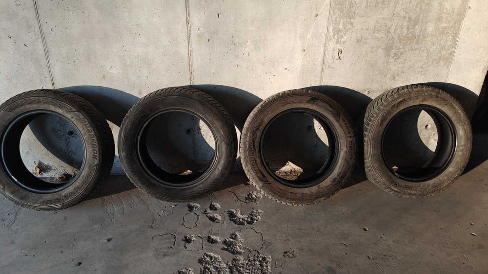 4.бр Зимни гуми Hankook 215 60 16