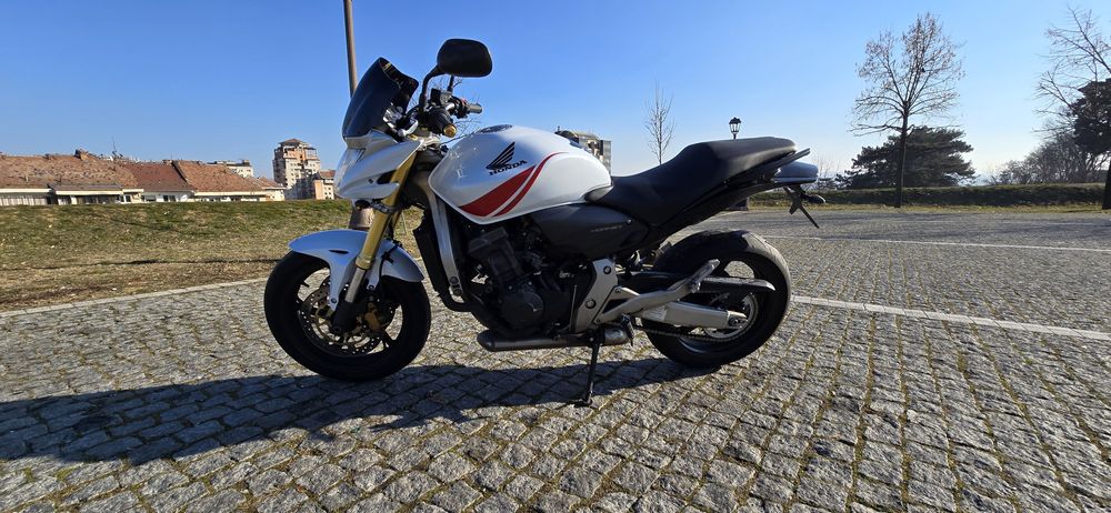 Honda hornet pc41 cb600 RATE FIXE !