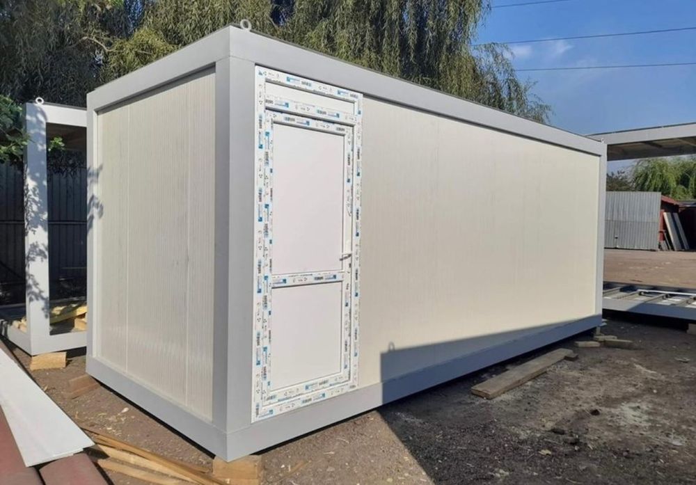 Container modular sanitar