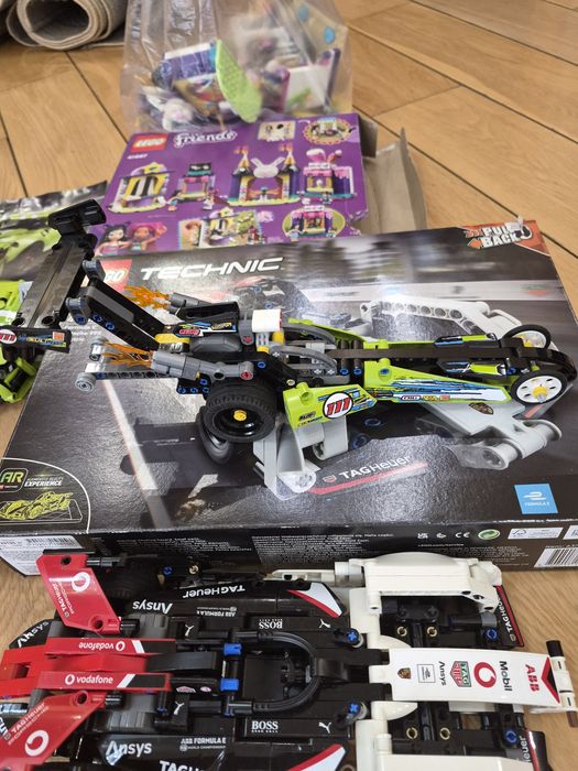 Большой набор оригинальных Lego