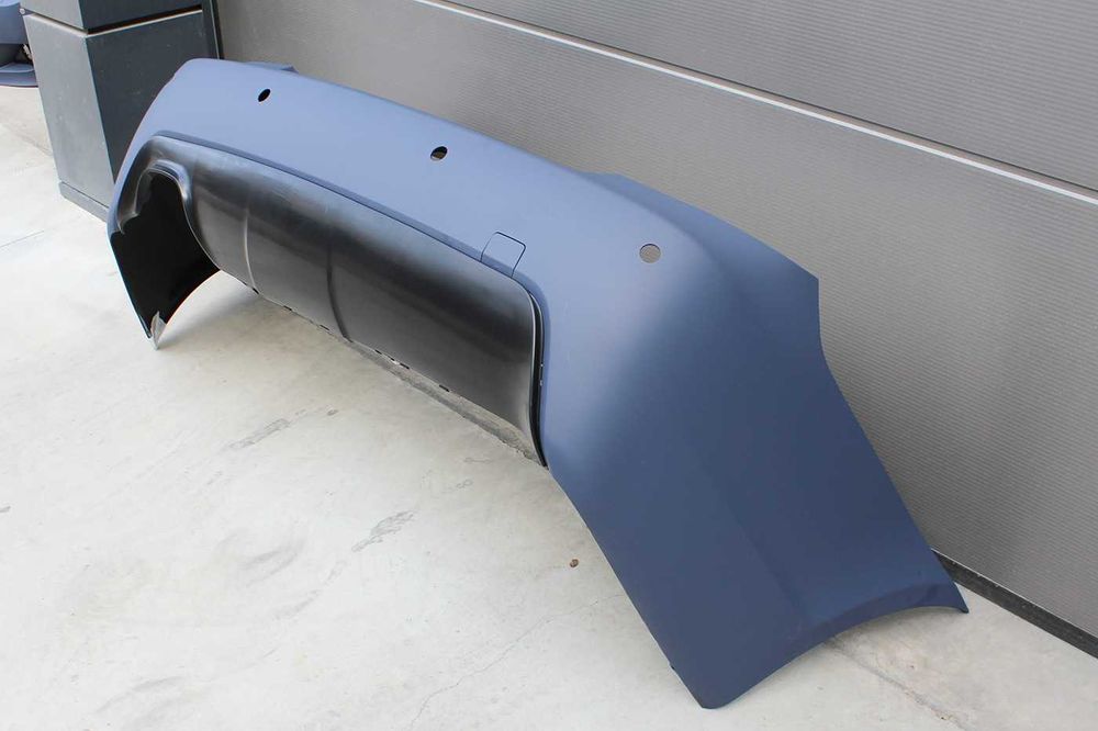 Задна броня Bmw E61 комби (2003-2007) - M Tech с отвори 24mm, тунинг