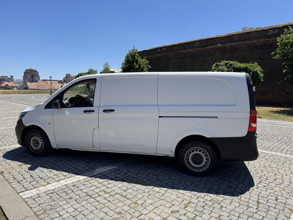 Mercedes benz vito 111 cdi extralong 6 usi