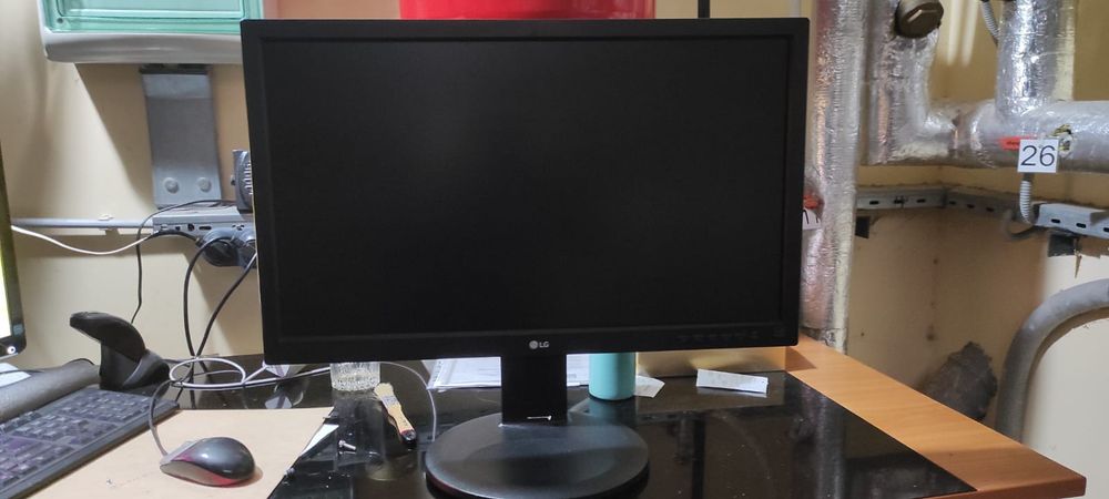 Продается монитор lg